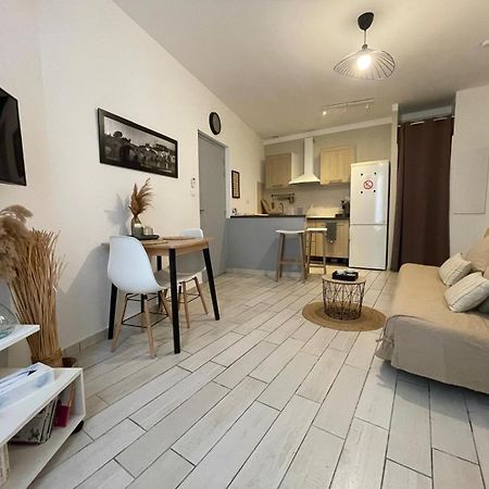 Joli Appartement Hypercentre T2, Classe Meuble De Tourisme 3 Avec Parking Gratuit 베지에 외부 사진