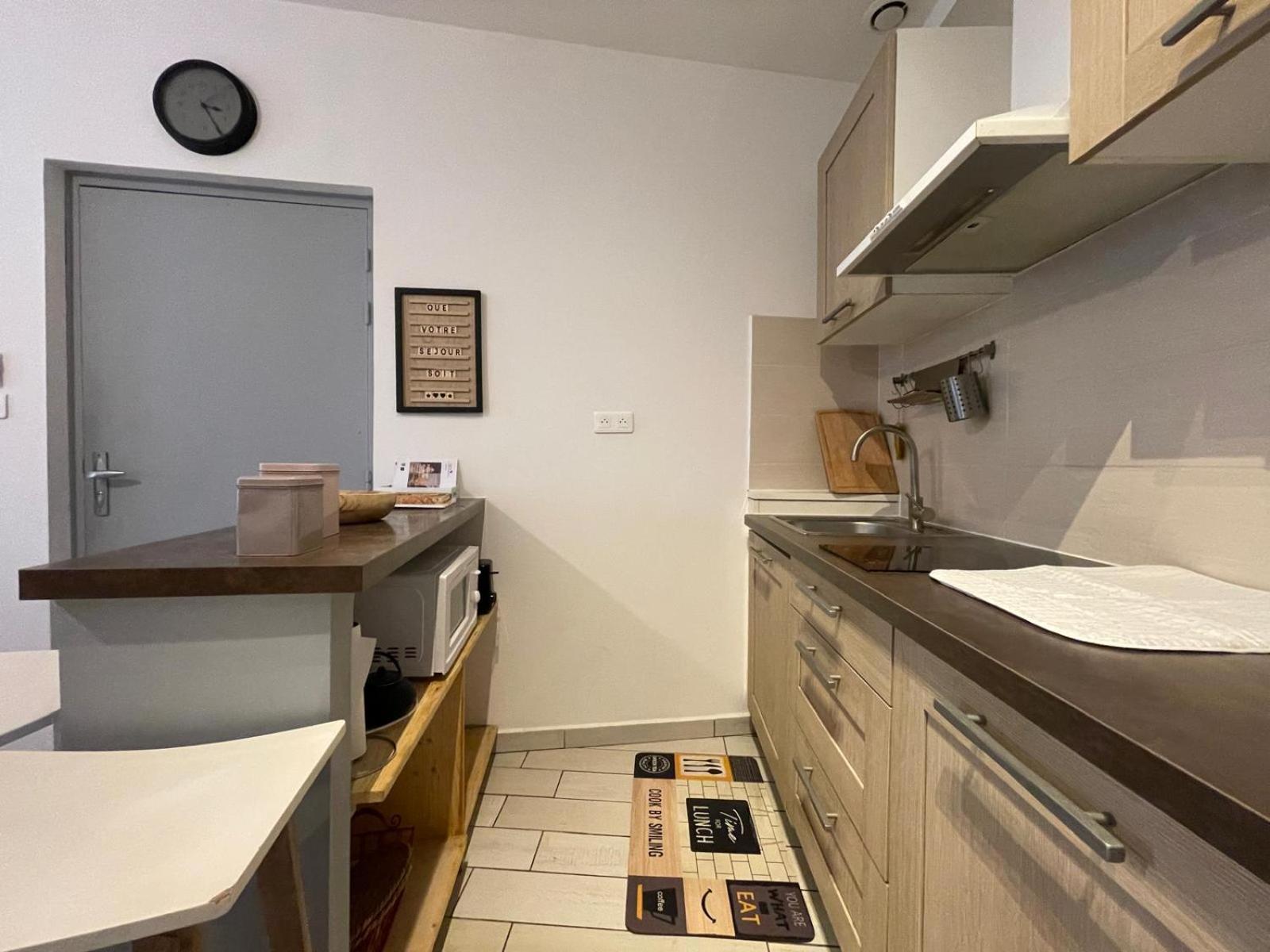 Joli Appartement Hypercentre T2, Classe Meuble De Tourisme 3 Avec Parking Gratuit 베지에 외부 사진
