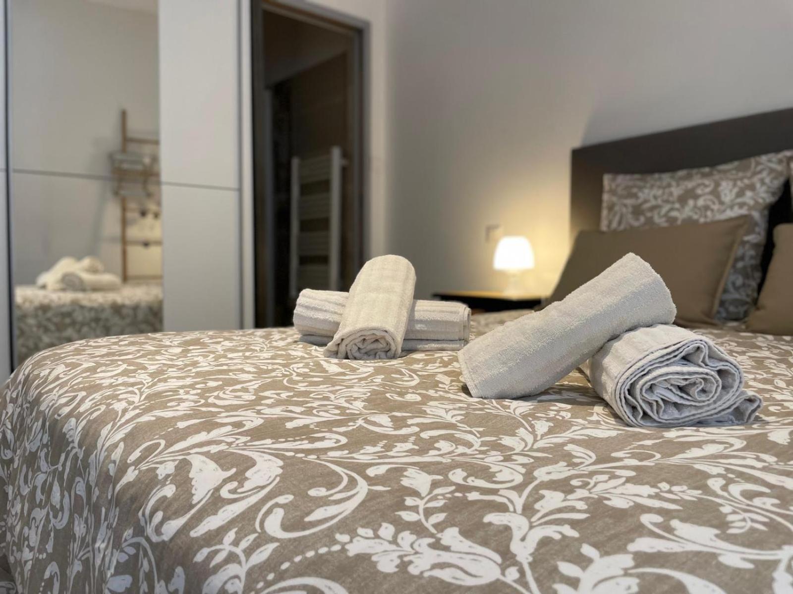 Joli Appartement Hypercentre T2, Classe Meuble De Tourisme 3 Avec Parking Gratuit 베지에 외부 사진