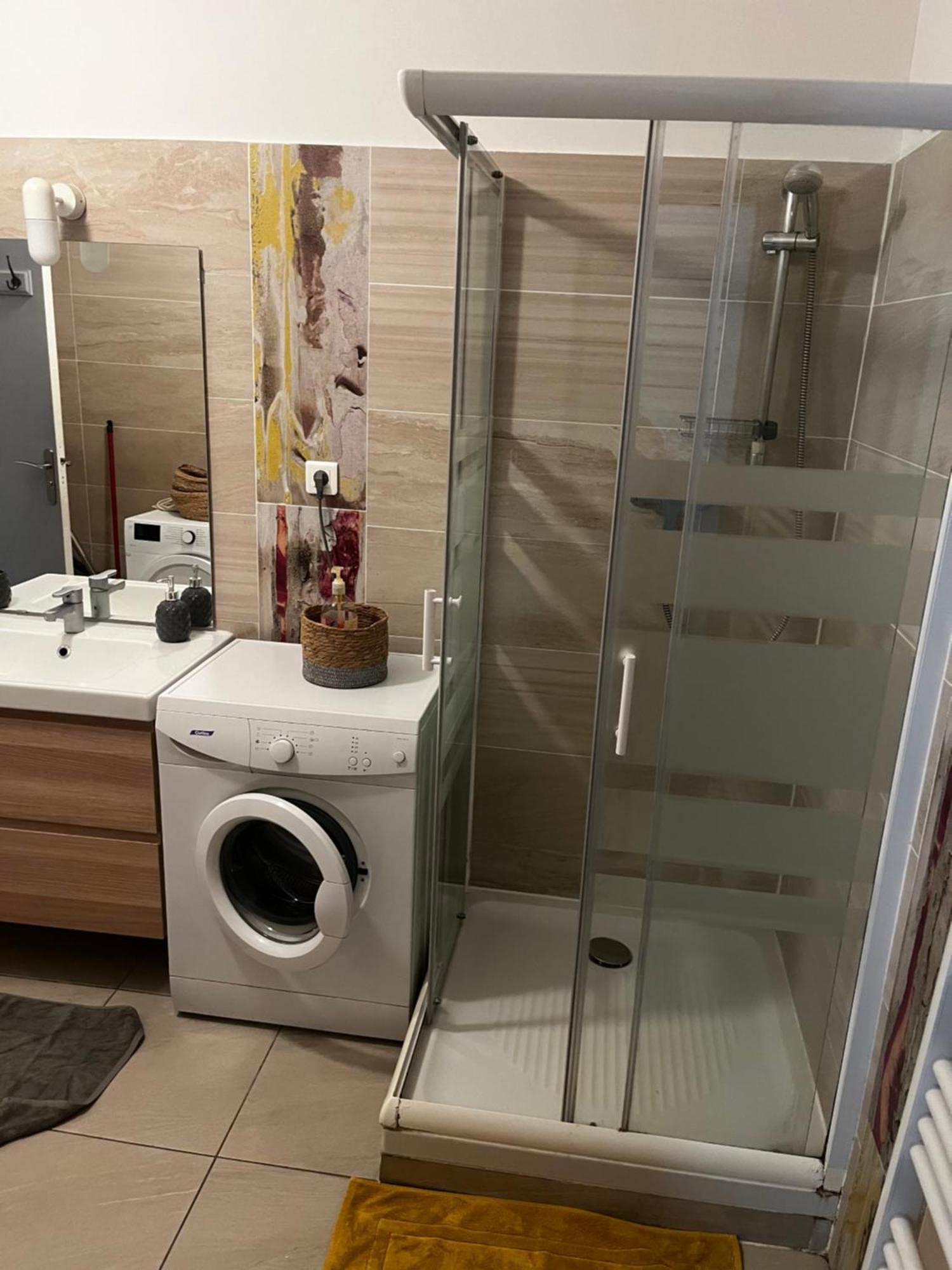 Joli Appartement Hypercentre T2, Classe Meuble De Tourisme 3 Avec Parking Gratuit 베지에 외부 사진